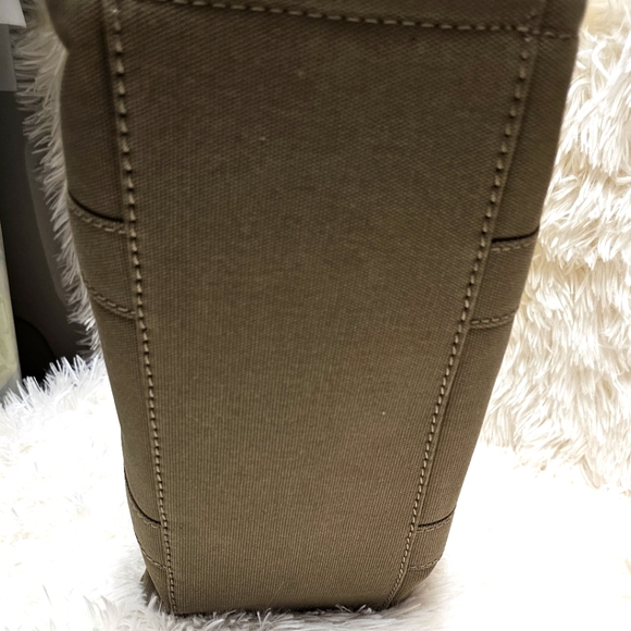 Marc Jacobs Bags The Tote Bag Medium Slate Green White Contrast Logo - Picture 5 of 13